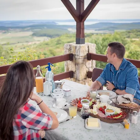 Gella Kúria Affittacamere *