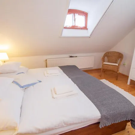 Affittacamere Gella Kúria *