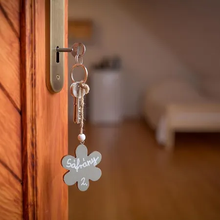 Gella Kuria بيت ضيافة