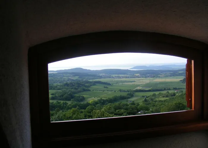 Gella Kuria Casa de hóspedes *