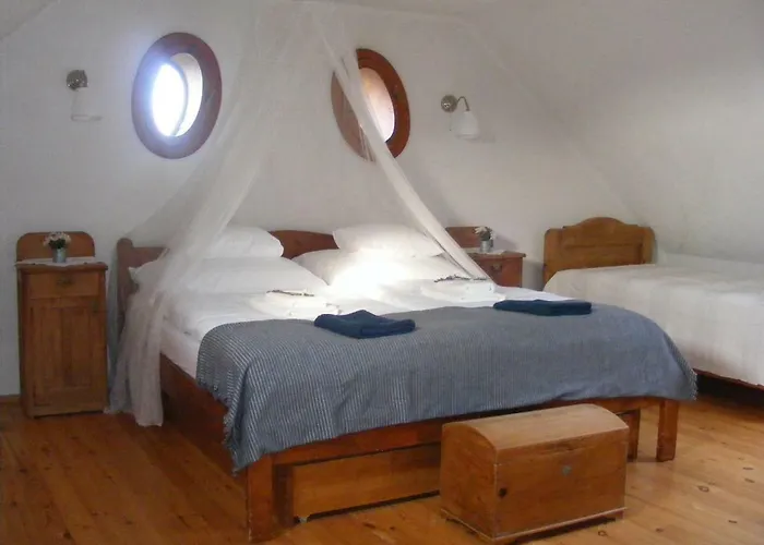 Гостевой дом Gella Kuria *